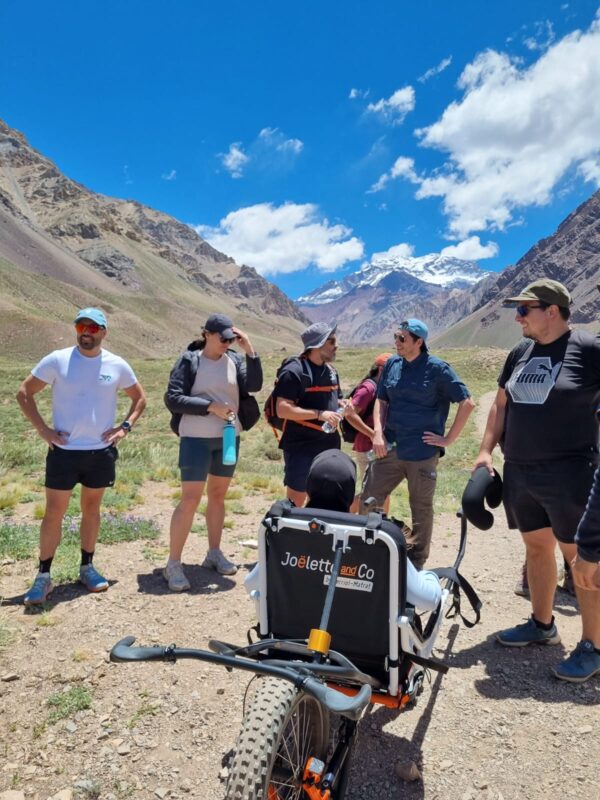 Trekking adaptado para personas con movilidad reducida en Vallecitos y media tarde en Entre Dos