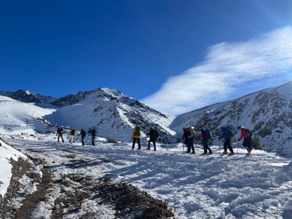 Trekking con raquetas en la nieve + media tarde Entre Dos FULL DAY